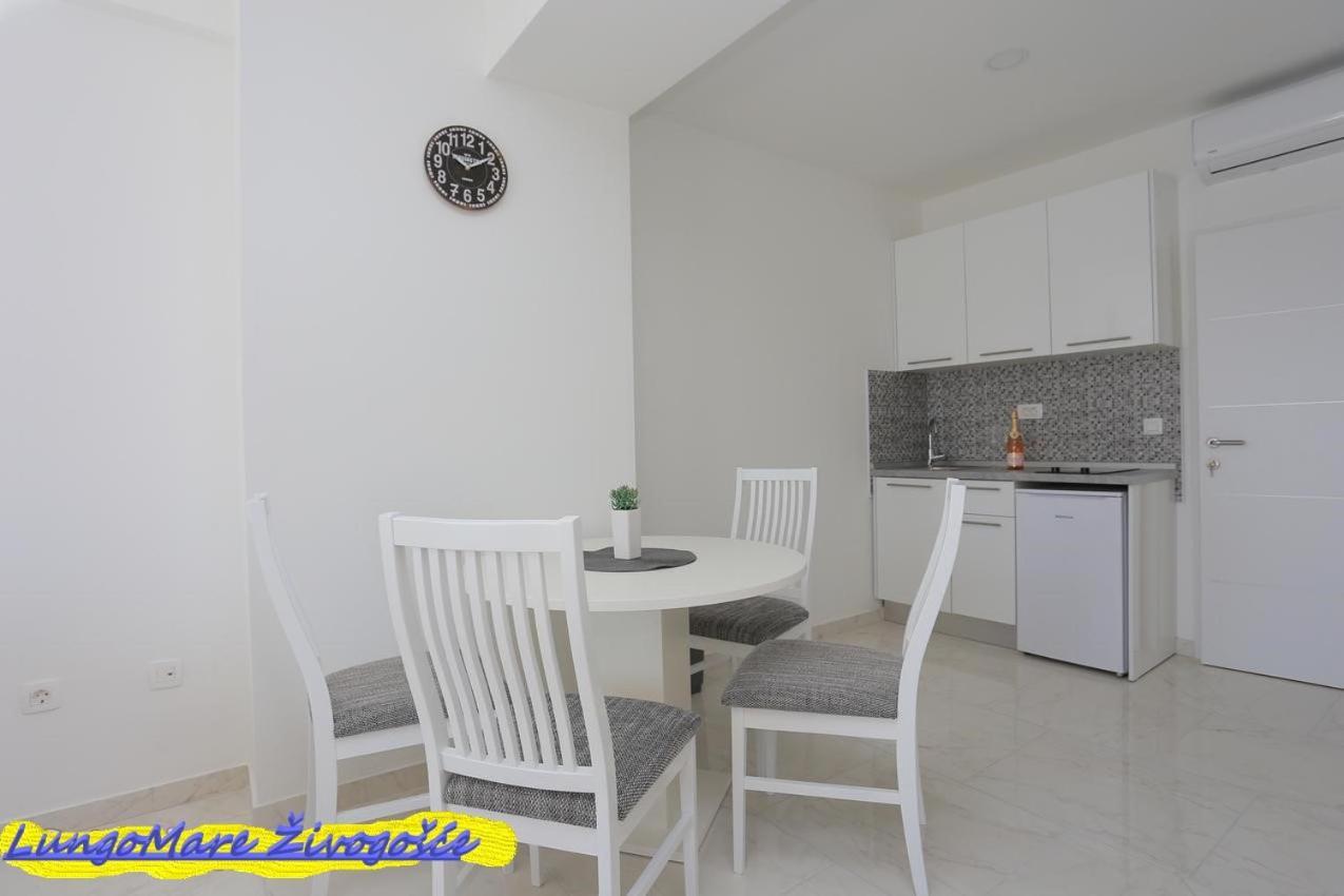 Apartmants Villa Lungo Mare Živogošće Εξωτερικό φωτογραφία
